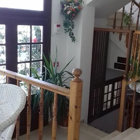 Apartmanhotel Nena 4*