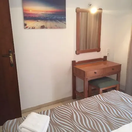 Apartmanhotel Nena 4*